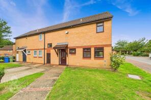 22, Thurston Close, Norwich NR5 9LS