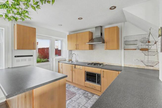 fitted kitchen