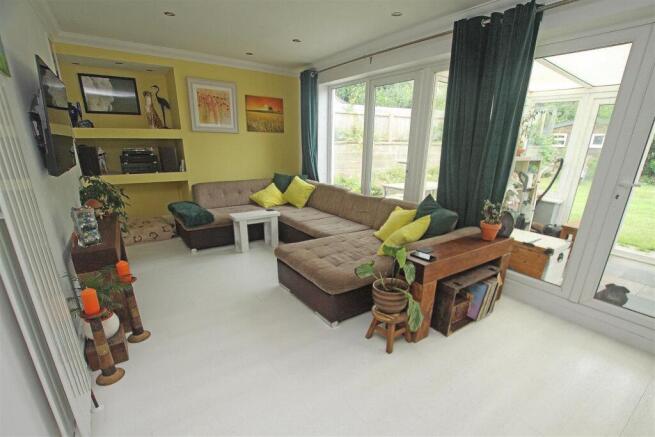 Living room.jpg