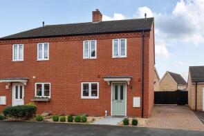 3, Lady Mayor Drive, Bedford MK41 0FH