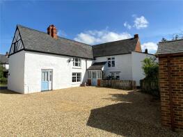 33 Elmdene, High Street, Northampton NN6 8EH
