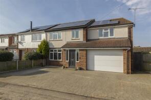 14, Snoll Hatch Road, East Peckham, Tonbridge TN12 5EE