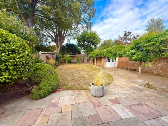 garden.jpg