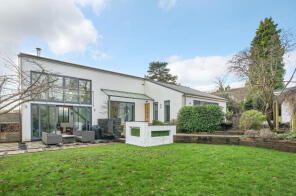 93, Bownham Park, Rodborough Common, Stroud GL5 5BZ