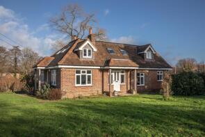 Willetts Bungalow, Muddles Green, Lewes BN8 6HR