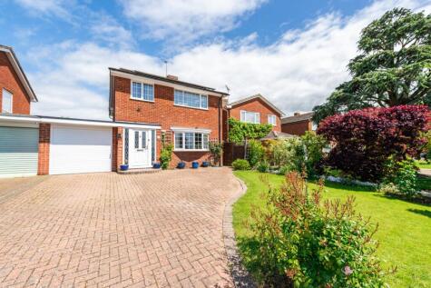 Cautley Close, Quainton, Aylesbury, Buckinghamshire, HP22