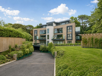 Martello Road South, Canford Cliffs, Poole, BH13