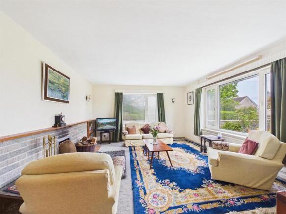 CAM02336G0-PR0192-STILL005.jpg