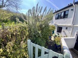 4, Ffollt Cottages, Ffordd Wiga, Glanwydden, Llandudno Junction LL31 9JT