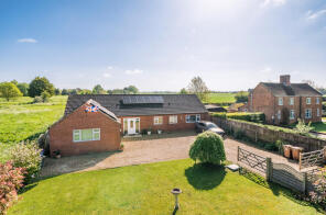 1 Chartwell Lodge, Clay Bank, South Kyme, Lincoln LN4 4AF
