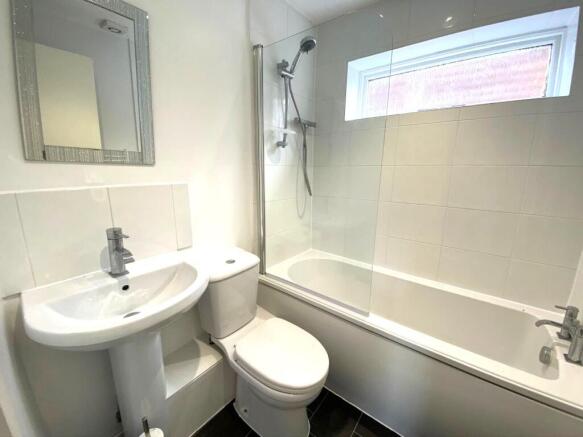 Main Bathroom