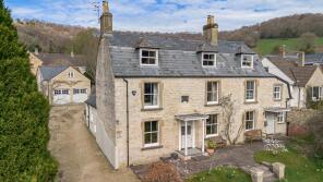 39, The Street, Dursley GL11 5SY