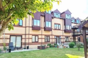Flat 4, 25 Berkeley Court, Elmore Road, Lee-on-the-solent PO13 9AR