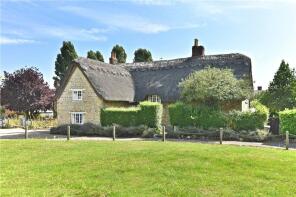 1 Old Dower House, The Green, Towcester NN12 7SZ