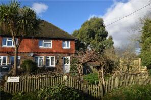 2, Wysteria Cottage, Nettlesworth Lane, Vines Cross, Horam TN21 9AT