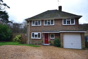 Harestone, Solomons Lane, Robertsbridge TN32 5LY