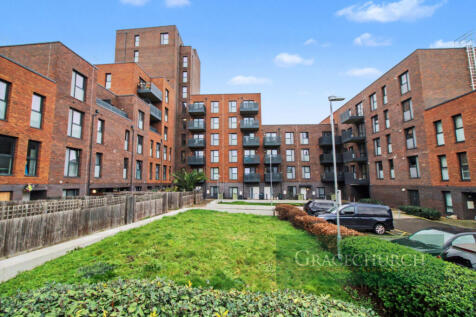 Hammond Court, Watermill Lane, Edmonton N18