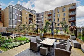 17, Isabella House, Hale Road, Hertford SG13 8EN