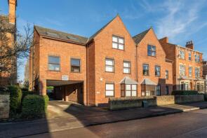 Flat 6, 209 Pierrepont Court, Trent Boulevard, Nottingham NG2 5BX
