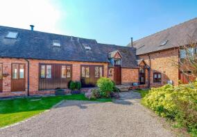 Shepherds Barn, Sugarbrook Lane, Bromsgrove B60 3AU