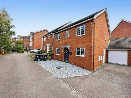 Guillemot Close, Stowmarket, IP14