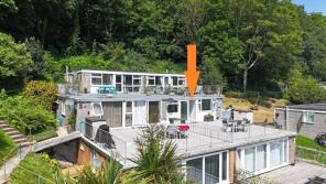 20 Hillside Villas, Millendreath Holiday Village, Millendreath PL13 1PE