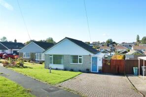 26, Parkway, Ryde PO33 3RZ