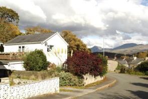 Madony, Cae Eithin, Minffordd, Penrhyndeudraeth LL48 6EF