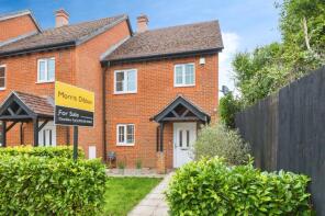 21, Laura Close, Winchester SO21 2FD