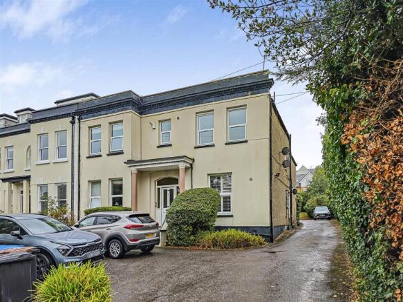47D Epping New Road-16.jpg