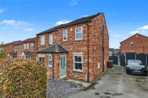 48, Castlefields, Rothwell, Leeds LS26 0GN