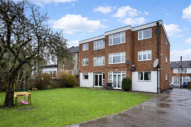 2 Bedroom Flat for Sale
