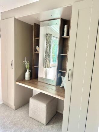 Dressing table .jpeg