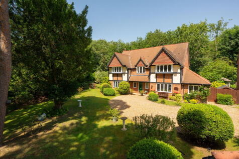 Clapham Park, Clapham, Bedford, Bedfordshire, MK41 6FS