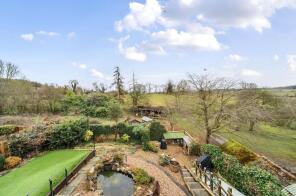Montag, Mounts Lane, Daventry NN11 3ES