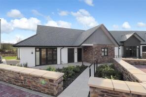 8, Kenwith Meadows, Abbotsham EX39 5FL