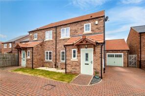 12, Laurels Farm Drive, Church Fenton, Tadcaster LS24 9FS