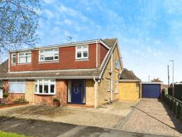 20, Cawood Drive, Hull HU11 5EN