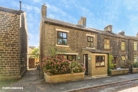 Manor Park Road, Glossop, SK13