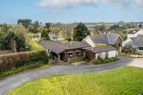 Lantoon, Arnolds Close, Kingsbridge TQ7 4QF