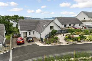 Barrisdale, Fort Road, Helensburgh G84 0LG