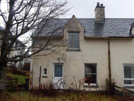 37, Windsor Crescent, Portree IV51 9EA