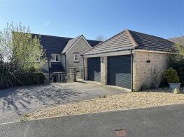 133, Retallick Meadows, St. Austell PL25 3BZ
