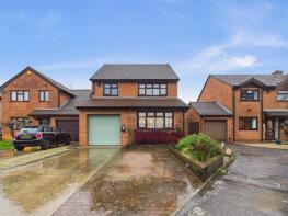 18, Fircroft Close, Gloucester GL3 3DW