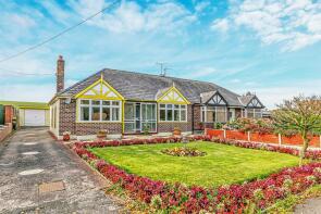 Mow Hill, Norley Road, Kingsley, Frodsham WA6 6TR