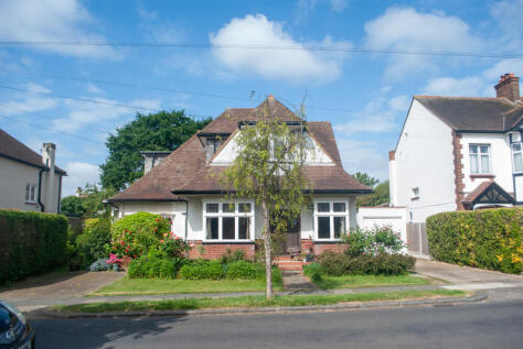 Kingswood Chase, Leigh On Sea, SS9 3