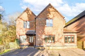 Ash House, Collaroy Road, Cold Ash, Thatcham RG18 9PE