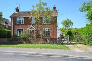 78, Eastfield Lane, Ringwood BH24 1UR