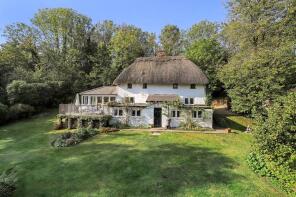 Newton Cottage, A345 Salisbury Road Netheravon North To Enford Hill, Pewsey SN9 6DH