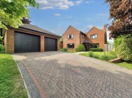 12, Mayalls Close, Tirley, Gloucester GL19 4HW